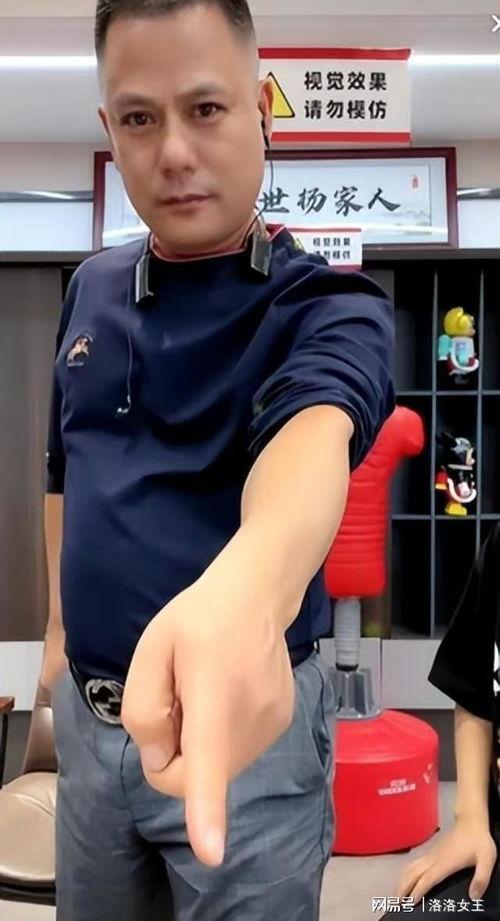 小杨哥今日吃瓜最新视频,揭秘娱乐圈幕后真相