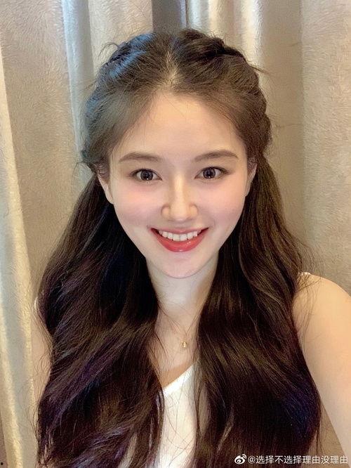 吃瓜最近网红是谁啊视频,揭秘近期吃瓜界新晋热门人物