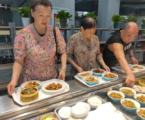 青州探店吃瓜事件视频全集,一场美食与娱乐的狂欢盛宴  第2张