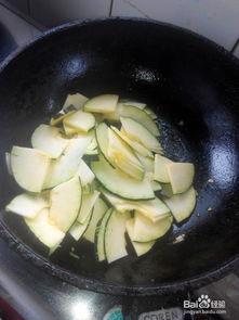 砍瓜可以炖菜吃吗视频教程,砍瓜炖菜，家常美味新尝试