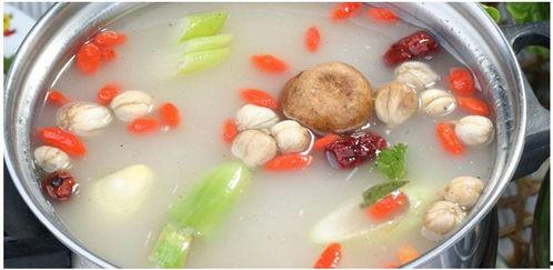 火锅炖兔子吃瓜视频,边吃边看瓜，冬日暖胃新体验  第2张